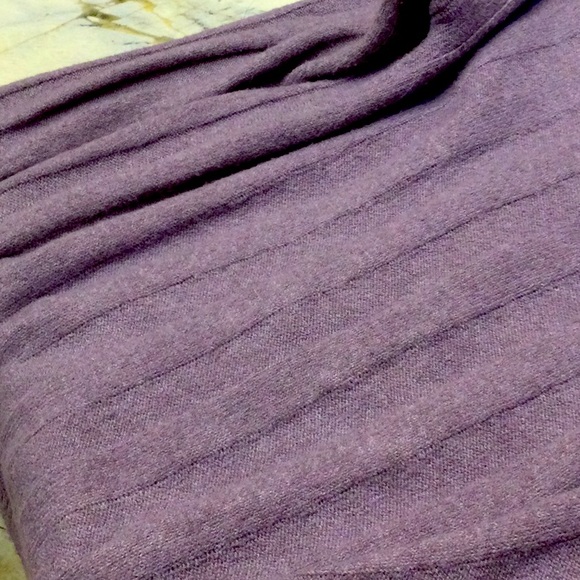 - Pink Republic laced back sweater - Picture 4 of 5